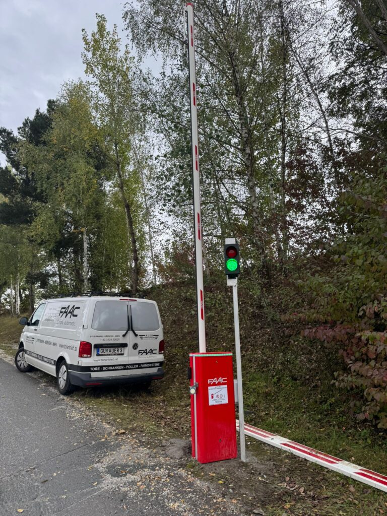 Schranken mit Ampel LED